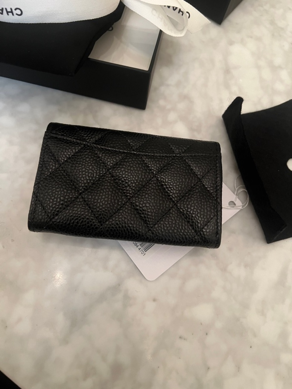 CHANEL Classic Flap Card Holder/caviar leather and gold hardware - Picture 4 of 6